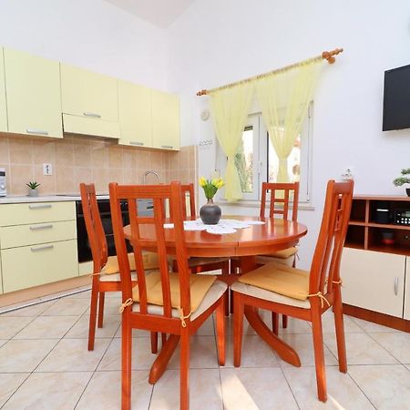 Apartments Villa Senija Прижба Екстериор снимка