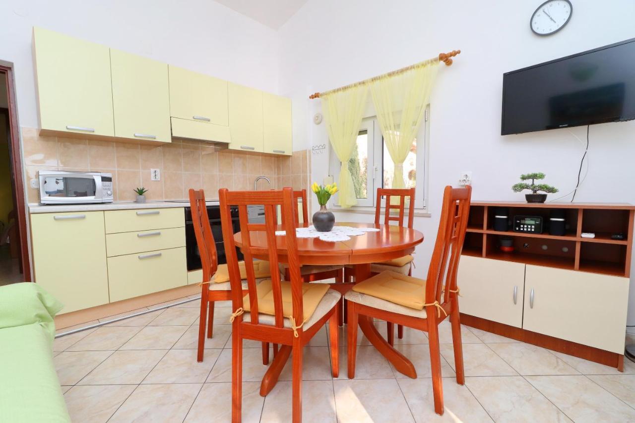Apartments Villa Senija Прижба Екстериор снимка