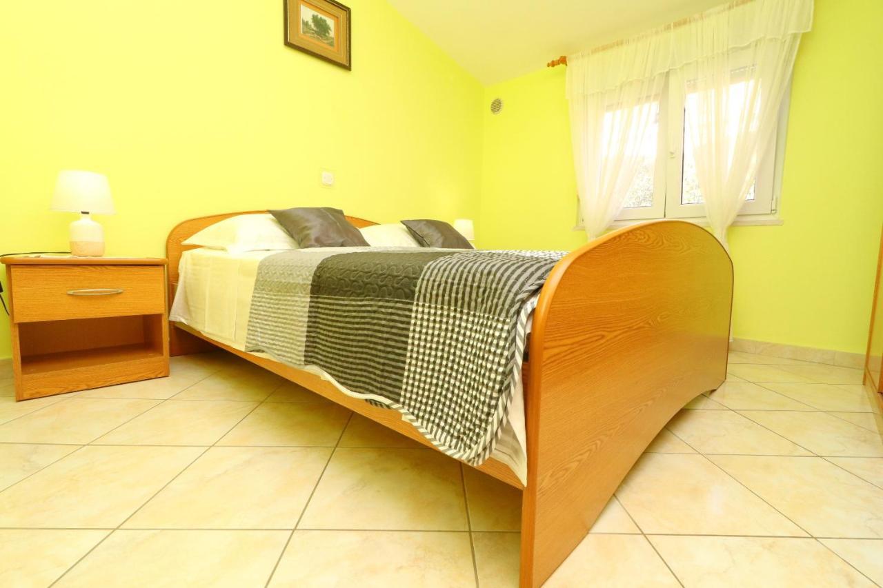 Apartments Villa Senija Прижба Екстериор снимка